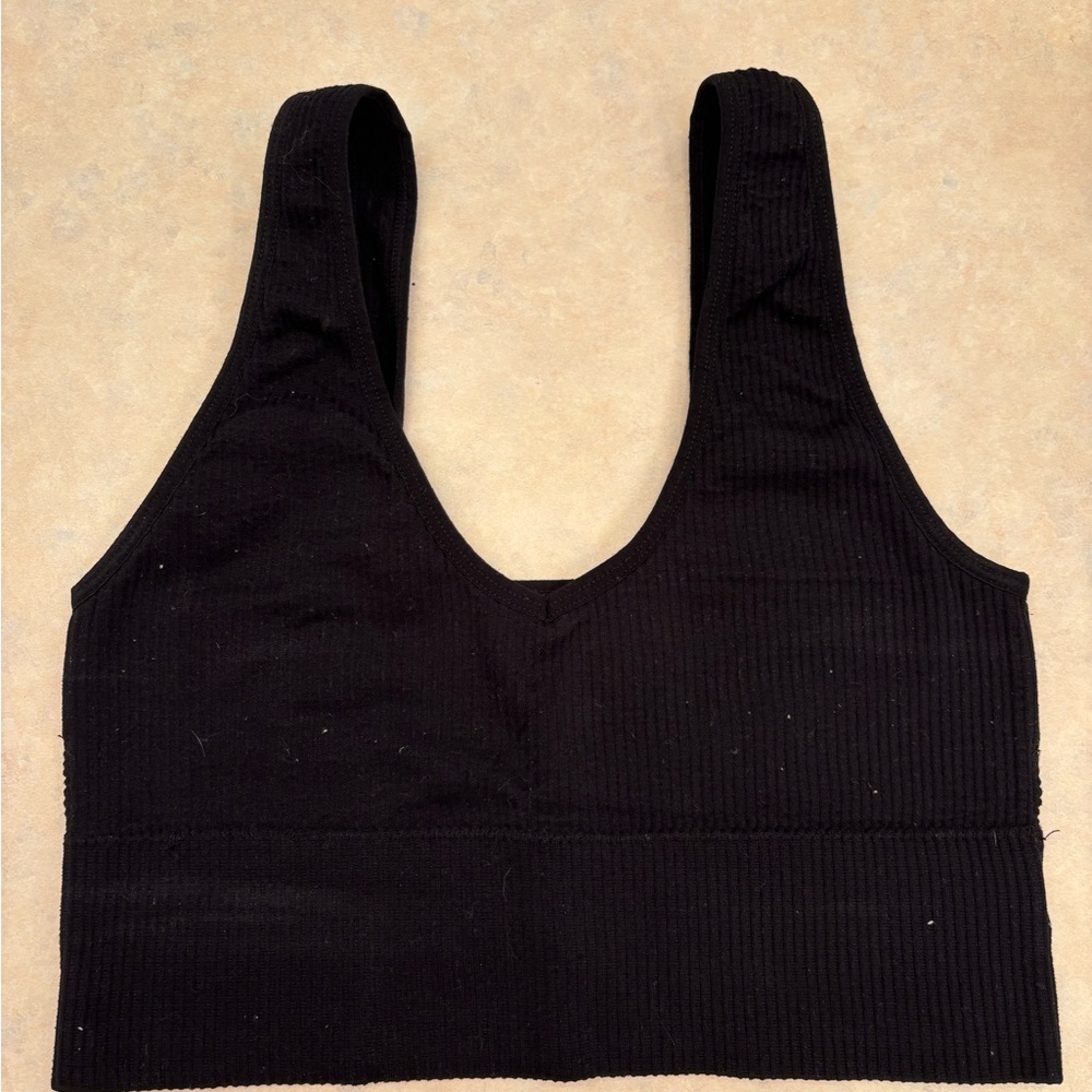 Aeropostale Black Ribbed Seamless Top